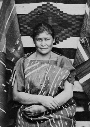 Hedida - Navajo woman, 1880